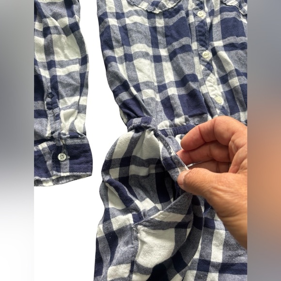 Aerie Navy and White Plaid Romper Women’s Medium EUC - Picture 7 of 9